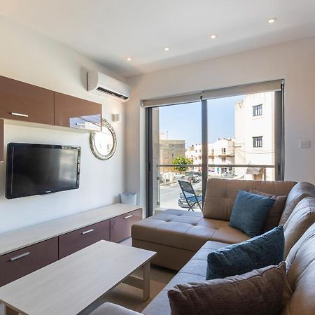 High-End Central Apt With Comfy Bed & Super Wifi By 360 Estates San Ġwann Esterno foto