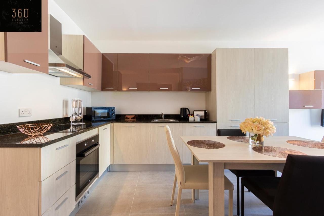 High-End Central Apt With Comfy Bed & Super Wifi By 360 Estates San Ġwann Esterno foto