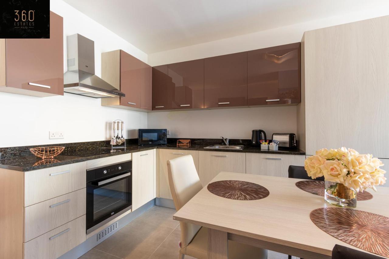 High-End Central Apt With Comfy Bed & Super Wifi By 360 Estates San Ġwann Esterno foto